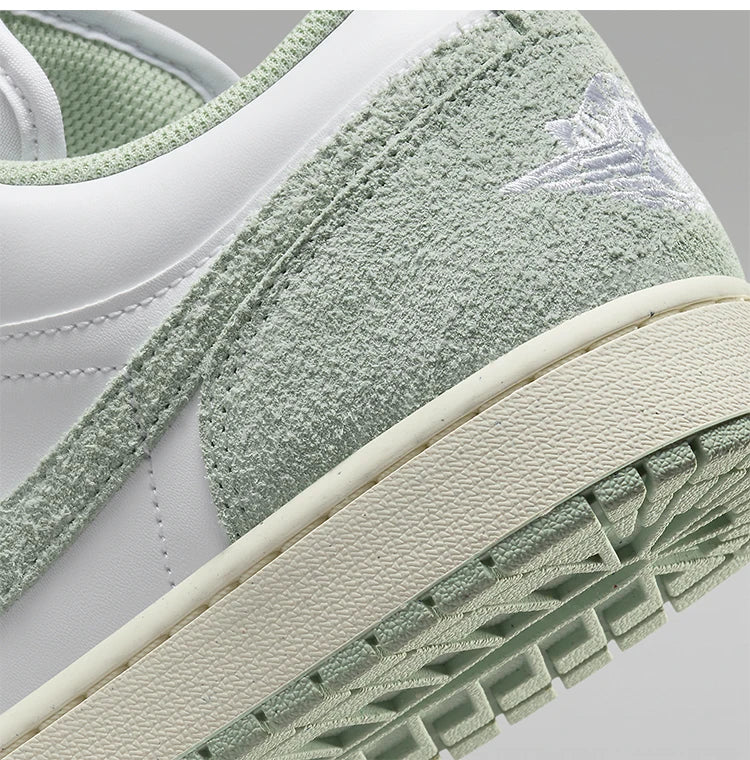 Nike genuine Air Jordan 1 Low SE men's sports shoes FN5214-131