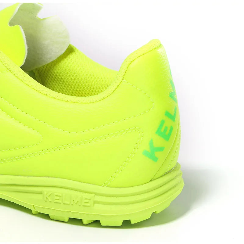 KELME Men Training TF Soccer Shoes Artificial Grass Anti-Slippery Youth Football Shoes AG Sports Training Shoes   871701