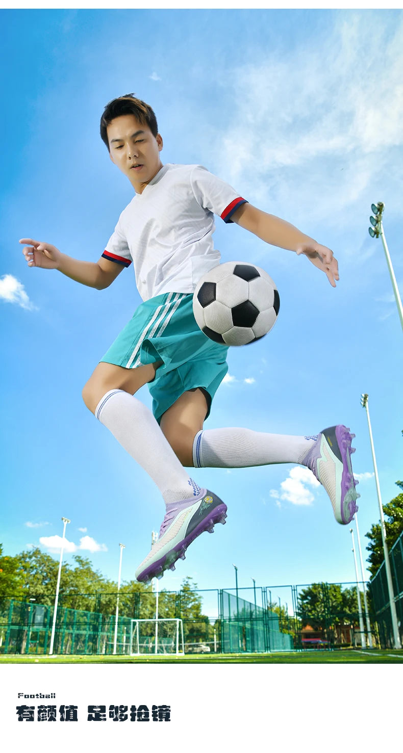 Men Football Boots Society Professional Original Resistant Casual Male Ultralight Outdoor Soccer Shoes Non Slip Football Shoes