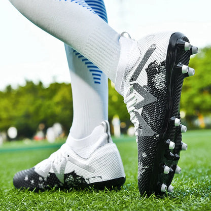 Men Non-slip Football Boots Unisex Professional Soccer Shoes Sports New Cleats Drop Shipping Ultralight Breathable Futsal
