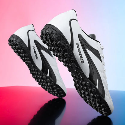 Men Soccer Shoes Breathable Football Boots Futsal Ultralight Professional Training Sneakers Unisex Grass Cleats Match Sport