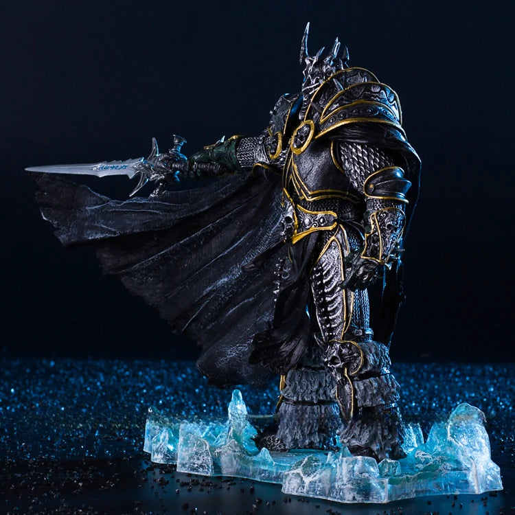 Figura anime de World of Warcraft de 36cm, periféricos de juego, 7.º Rey Exánime Illidan Stormrage, modelo decorativo de escritorio, regalos, juguetes para niños