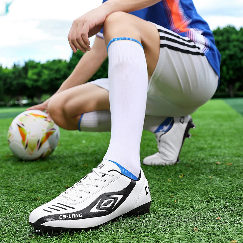 New Men Football Boots Grass Cleats Soccer Shoes Match Adult Indoor Ultralight Non-Slip Boys Futsal Sport Turf Comfortable