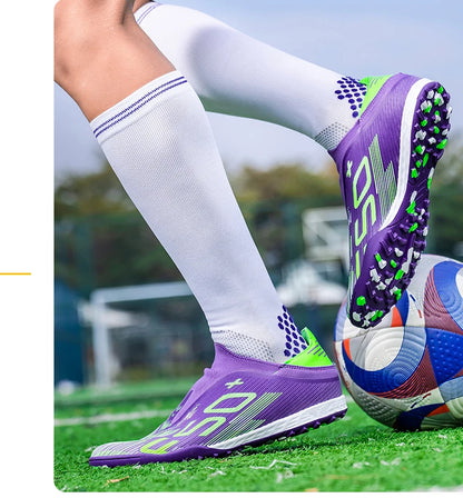 New Men's Football Boots Non-Slip Soccer Shoes Indoor Cleats Professional Turf Futsal Grass Ultralight Sport Comfortable Adult