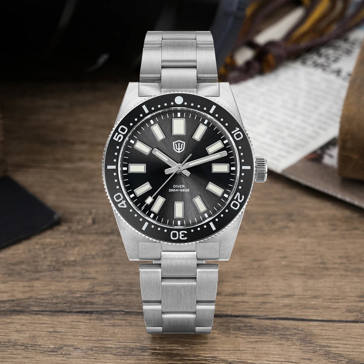 WATCHDIVES WD1965 V2 Men’s Luxury Dive Watch VH31 Quartz, Sapphire Crystal, Stainless Steel & 200M Water Resistant