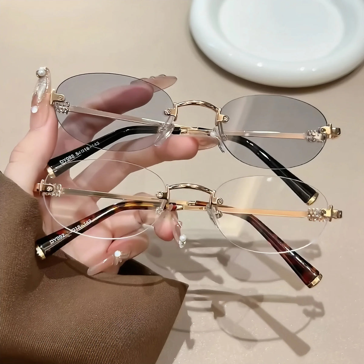 Frameless Ellipse Sunglasses, UV400 Protection Lightweight Design, Fashionable for Daily Wear & Outdoor