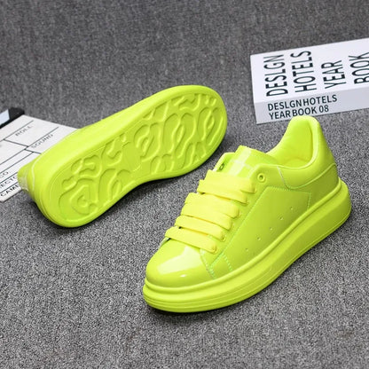 Red lacquered men's shoes Fashion black casual skateboard shoes Outdoor tennis walking shoes Universal men and women