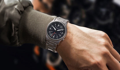 BERNY Titanium Watches for Men Classic Mens Field Watch Easy Read Outdoor Quartz Wristwatch Super Luminous Sapphire 5ATM