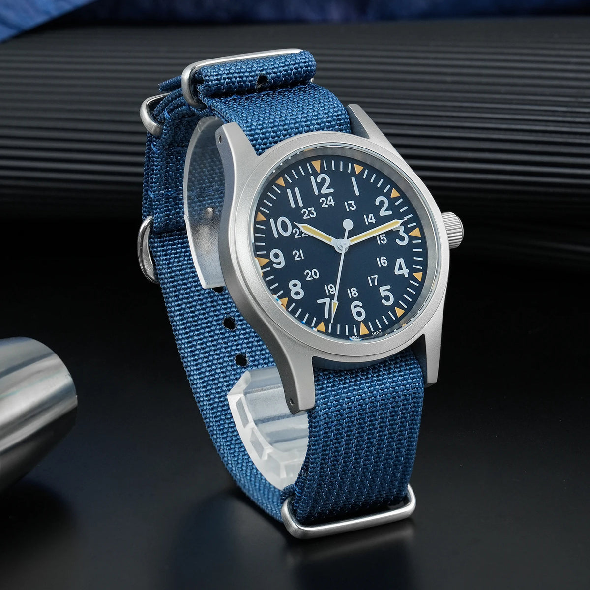 Militado ML05 38mm Military Field Watch VH31 Sweep Quartz Movement Domed Sapphire Crystal Waterproof 100M Super Luminous Watches
