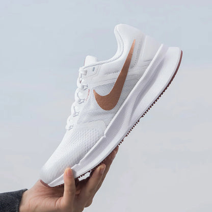 Nike genuine genuine W Nike Run Swift 3 Women's Breathable Running Shoes DR2698-105