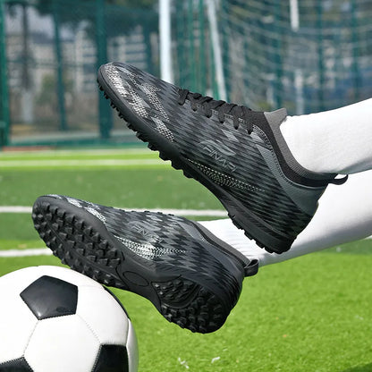 New Men High-quality Soccer Shoes Cleats Match Indoor Hot-selling Outdoor Football Boots Grass High-top Futsal Non-Slip Sneakers