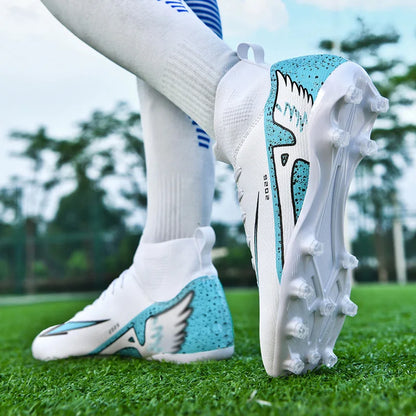 New Men Soccer Shoes High-quality Indoor Football Boots Sports Shoes Futsal High Ankle Non-Slip Outdoor Ultralight Non-Slip