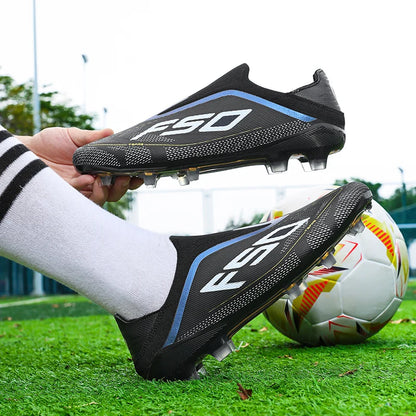 New High Quality Men Football Shoes Anti-Slip Soccer Cleats Breathable Training Sneakers Durable Wear Resistant Outdoor