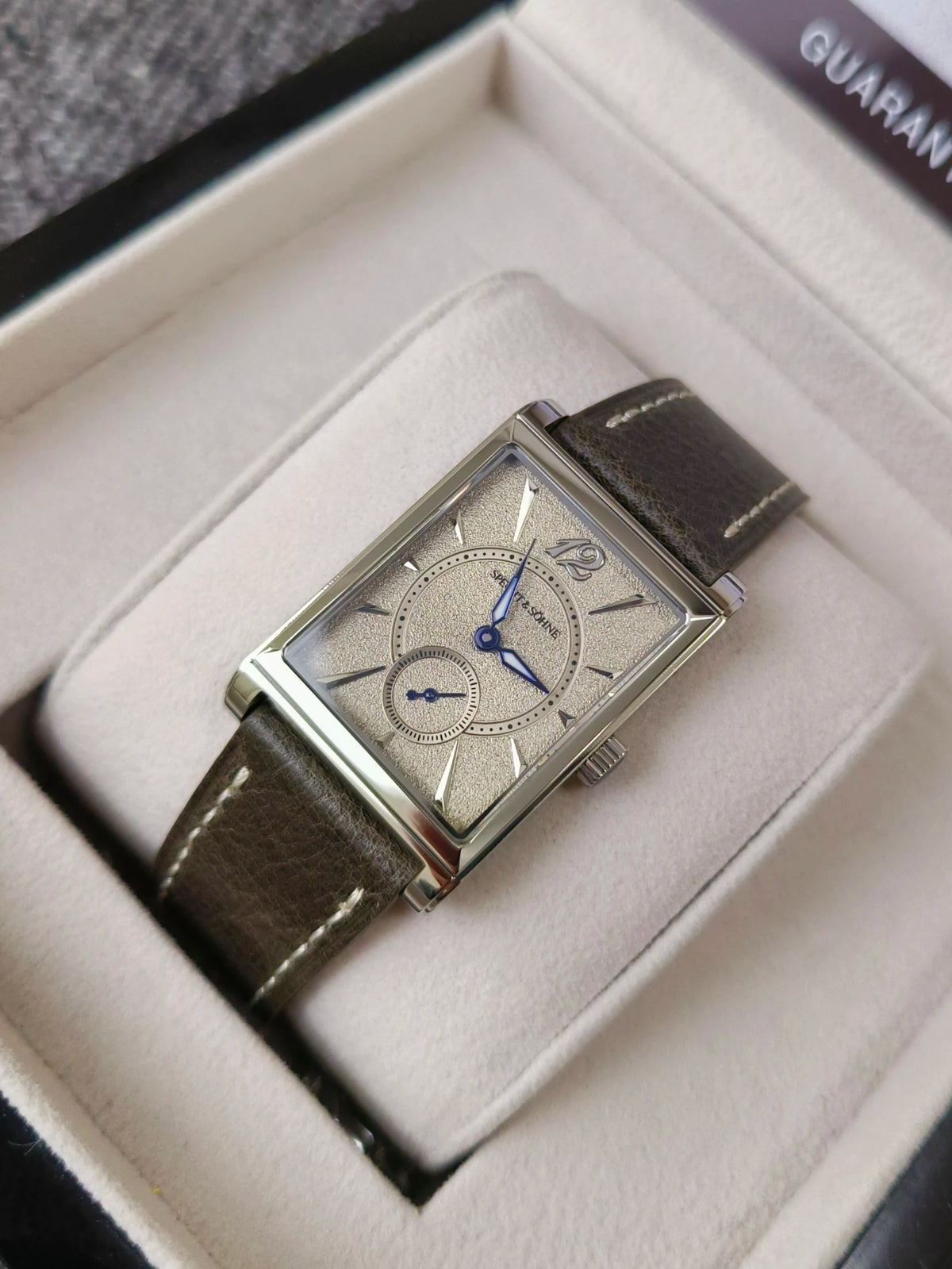 2026 Specht&Söhne Ultra Thin 7.5mm Rectangular Watch Japan Quartz Movt Small Seconds Sandblasted Dial Grey Leather Strap Watch