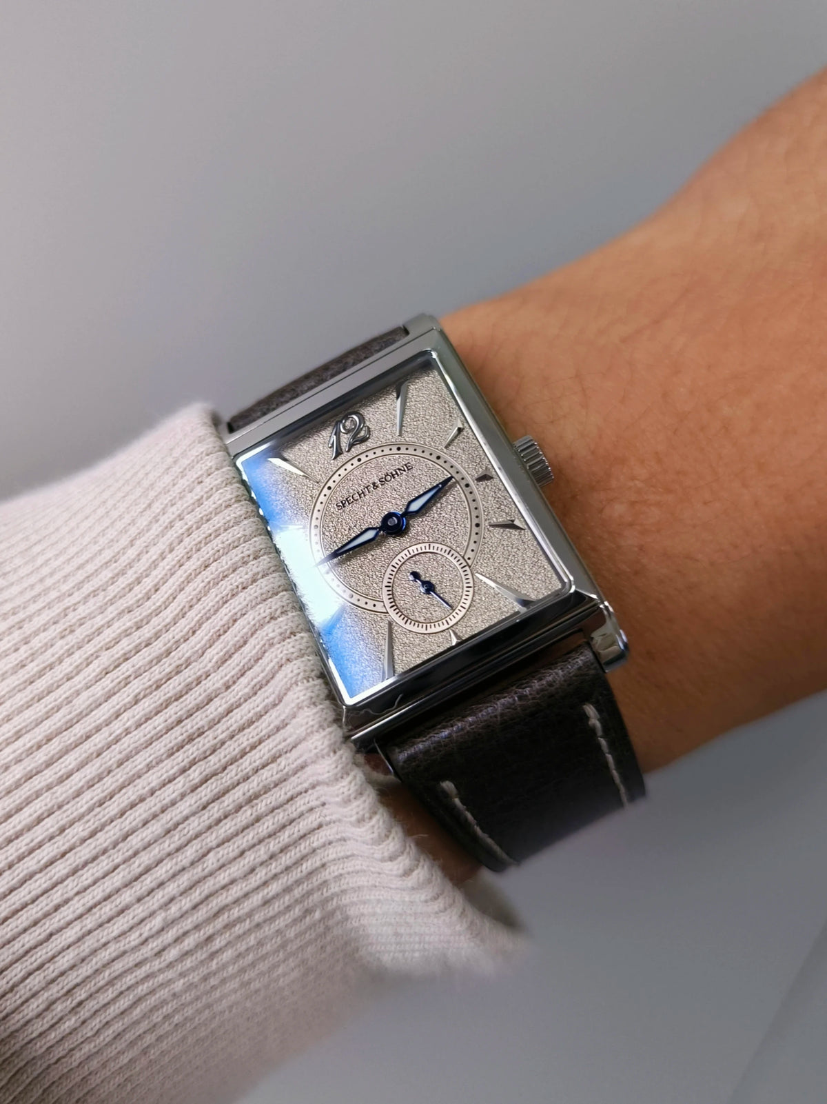 2026 Specht&Söhne Ultra Thin 7.5mm Rectangular Watch Japan Quartz Movt Small Seconds Sandblasted Dial Grey Leather Strap Watch