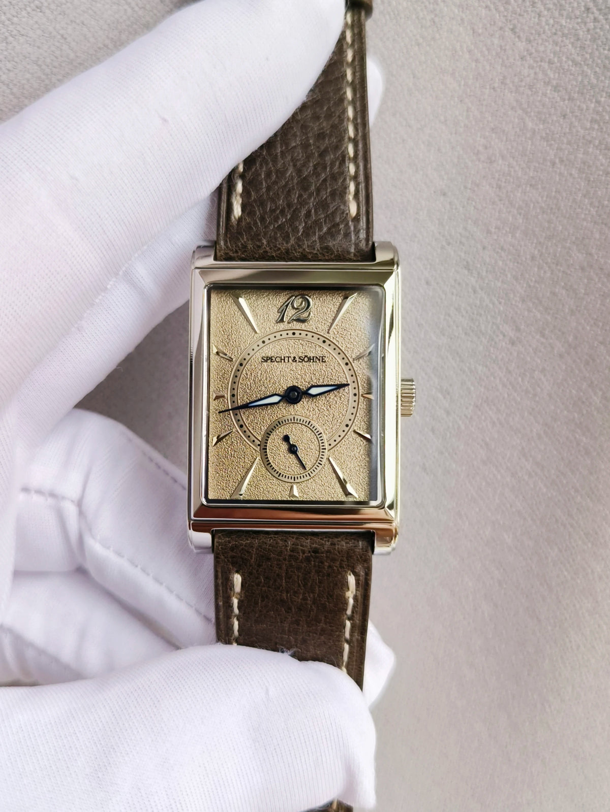 2026 Specht&Söhne Ultra Thin 7.5mm Rectangular Watch Japan Quartz Movt Small Seconds Sandblasted Dial Grey Leather Strap Watch