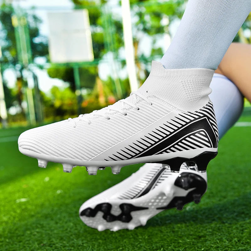 New Men Professional Soccer Shoes Non-slip Football Boots Unisex Breathable Futsal Sports New Cleats Drop Shipping Ultralight