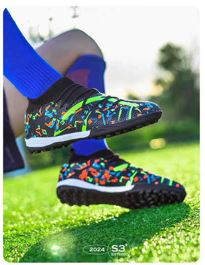 Turf Soccer Cleats Professional Men Football Boots Breathable Mesh Youth Soccer Shoes Anti Skid Male Sneakers Society Chuteira