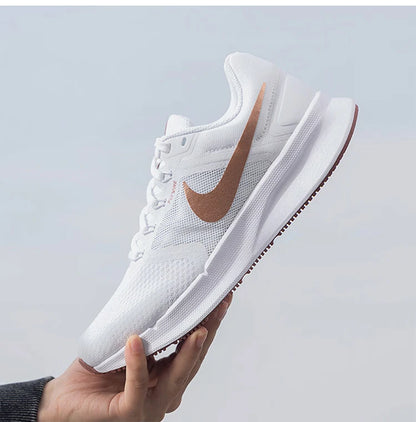 Nike genuine genuine W Nike Run Swift 3 Women's Breathable Running Shoes DR2698-105