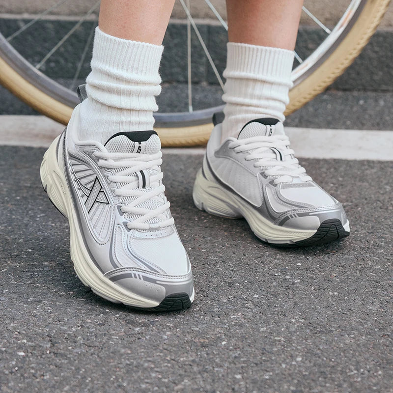 Xtep Juechen Vintage Running Shoes For Women 2025 Spring Fashion Casual Sports Shoes  Stability Daily Sneakers 875118110028
