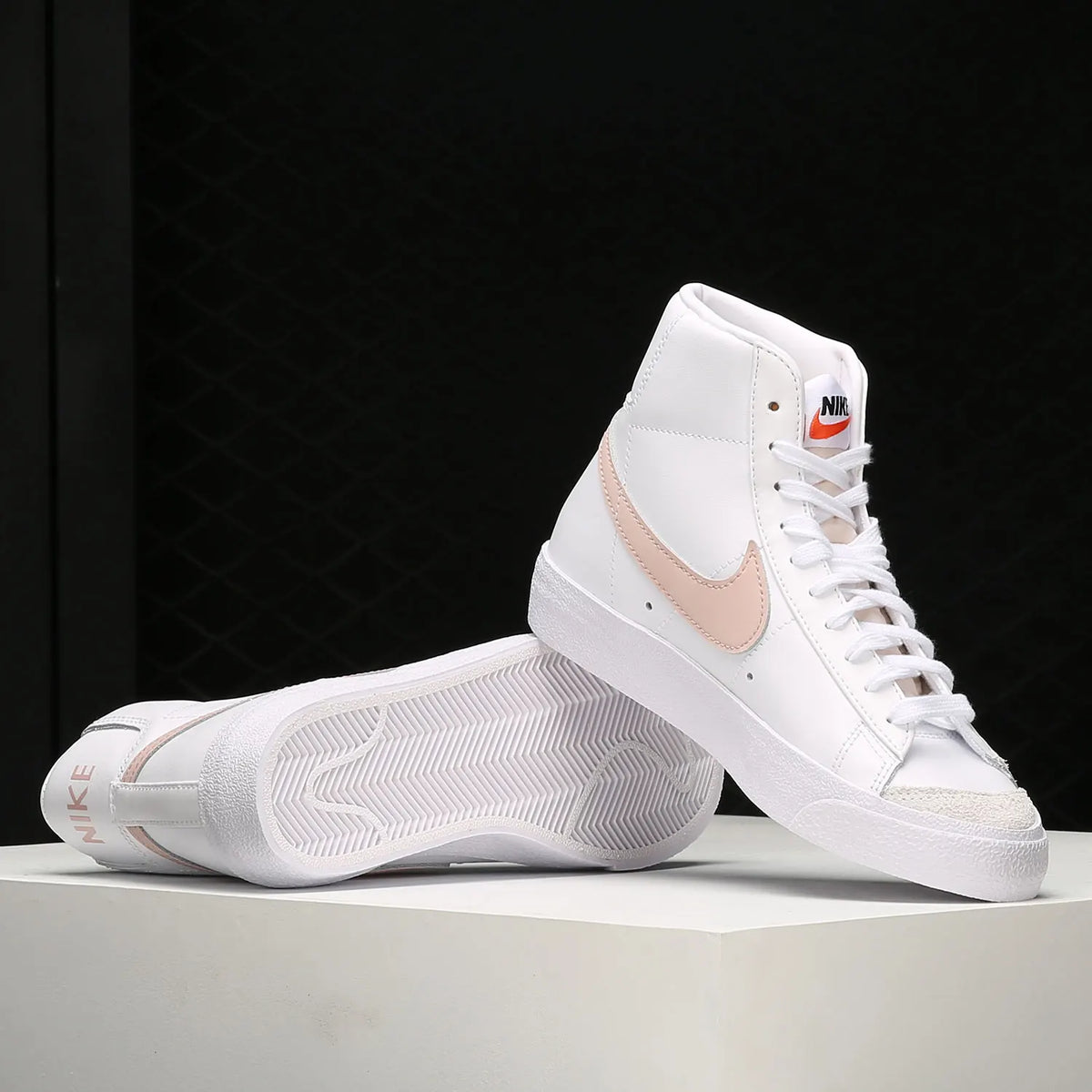 Nike Genuine Blazer Pioneer Women's Mid-Top Casual Sneakers CZ1055-118