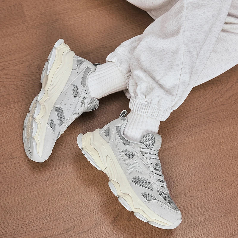 Xtep Chinoiserie Casual Shoes Female 2025 Spring Increase Thick Sole Sports Shoes Outdoor Vintage Fashion Sneakers 875118320006