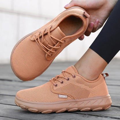 Lightweight Men's Sports Shoes with Wide Foot Mesh and Quick Drying Design, Breathable Outdoor Hiking Shoes for Women Trainers