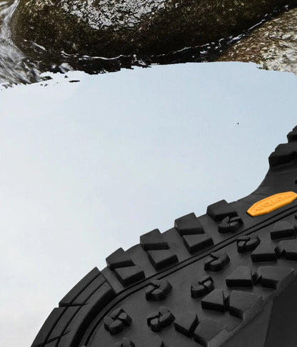 2025 New Hiking Shoes Non-Slip Grip Men's Spring Fall Outdoor Casual Sports Shoes Breathable Comfortable Durable Leisure Sneakers