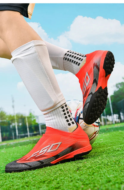 Men New Football Boots Grass Professional Original Resistant Casual Male Soccer Shoes Top Quality  Ultralight Football Shoes