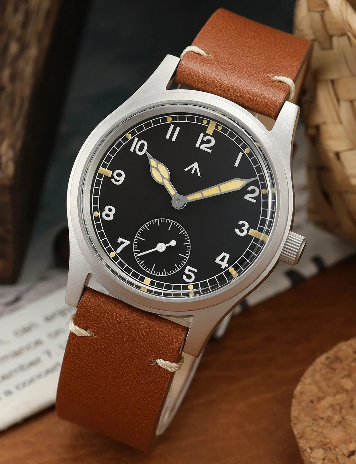 Militado D12 Quartz Watch Men VD78 Movement Domed Sapphire Crystal V2 Clear AR Coating Wristwatch 10Bar Water Resistance Watches