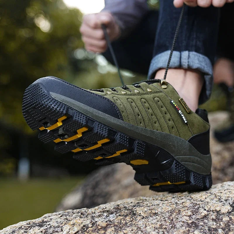 Classic Men Women Outdoor Hiking Shoes Boots Couples Mountain Climbing Boots High Quality Sports Trekking Footwear New Sneakers