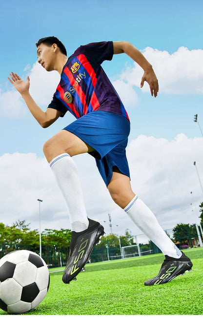 New Men Football Boots Non-Slip Match Grass Cleats High-top High-quality Soccer Shoes Futsal Sneakers Indoor Hot-selling Outdoor