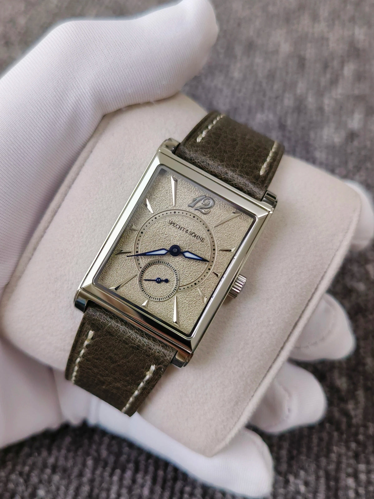 2026 Specht&Söhne Ultra Thin 7.5mm Rectangular Watch Japan Quartz Movt Small Seconds Sandblasted Dial Grey Leather Strap Watch
