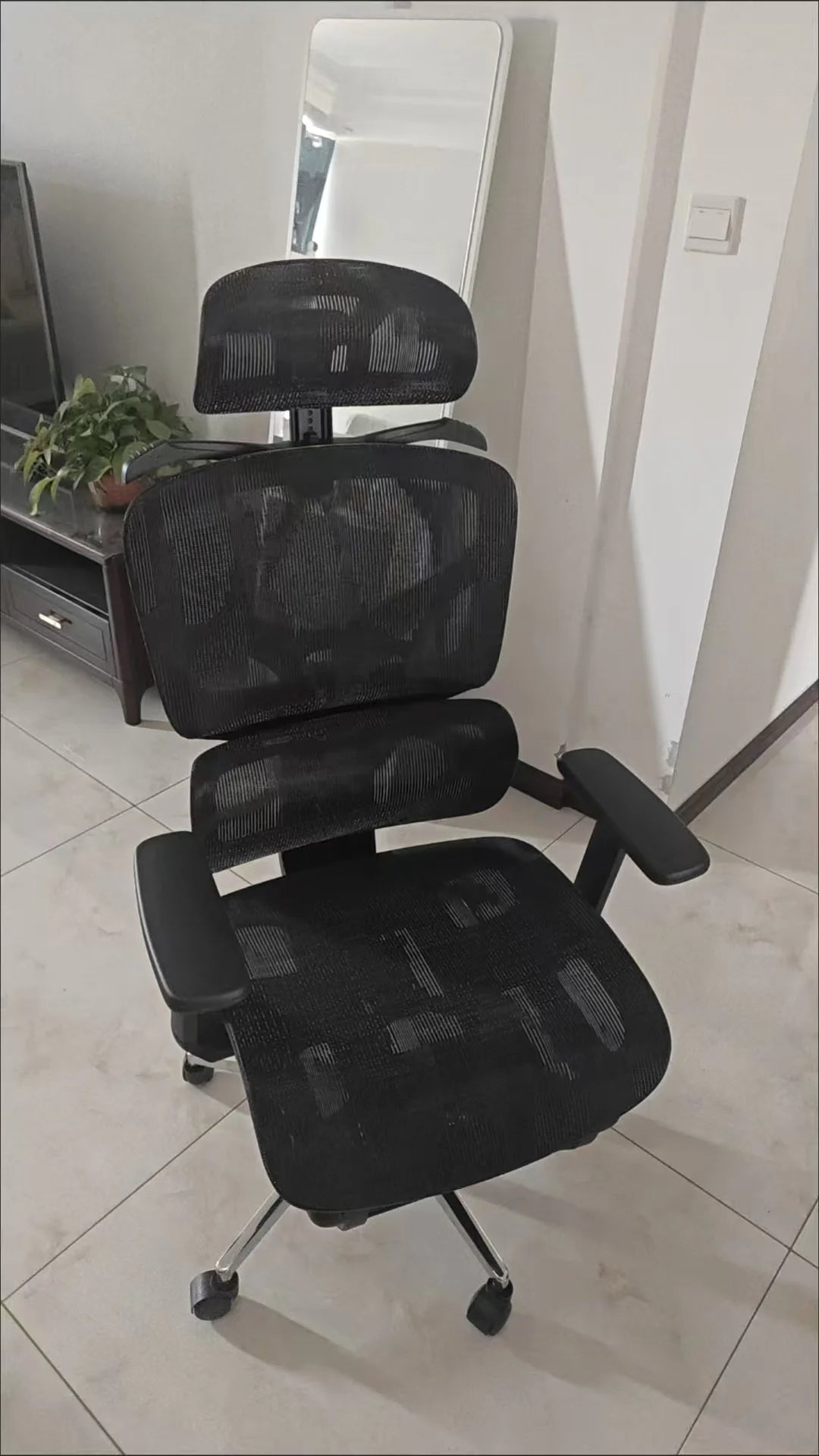 Nastavitelná ergonomická kancelářská židle ze síťoviny, prodyšná počítačová židle s vysokým opěradlem, 6D bederní opěrkou a výsuvnou podnožkou