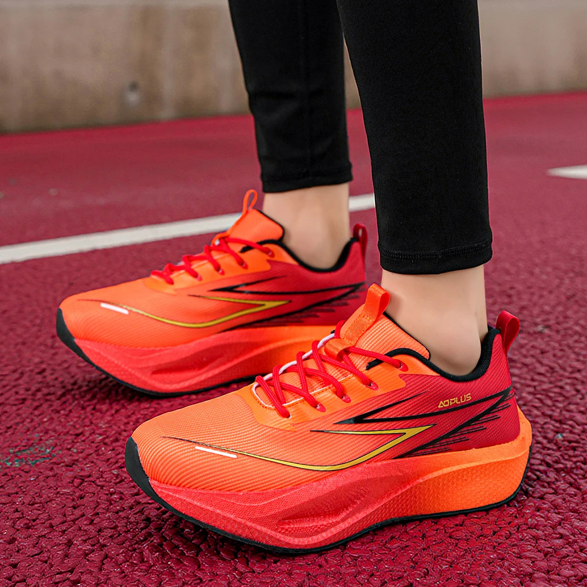 Unisex Sports Shoes Trendy Mesh Breathable Professional Running Shoes Outdoor Fitness Comfortable Lace Up Sports Shoes for Men