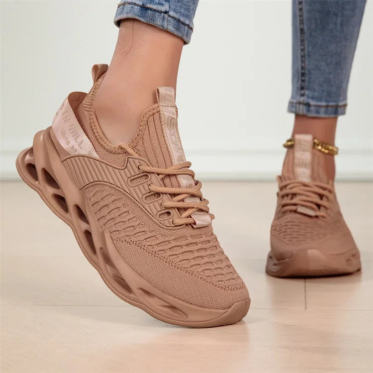Hot Sale Pink Casual Sneakers Women Men Blade Shoes Big Size 46 Light Breathable Running Shoes Shoes Men Mesh Sports Sneakers