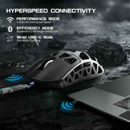 Mouse ATTACK SHARK R3 8KHz in lega di magnesio, sensore PixArt PAW3395, fino a 26000 DPI, 2.4G/BT/cablato, ultraleggero da 46g, per PC/Mac