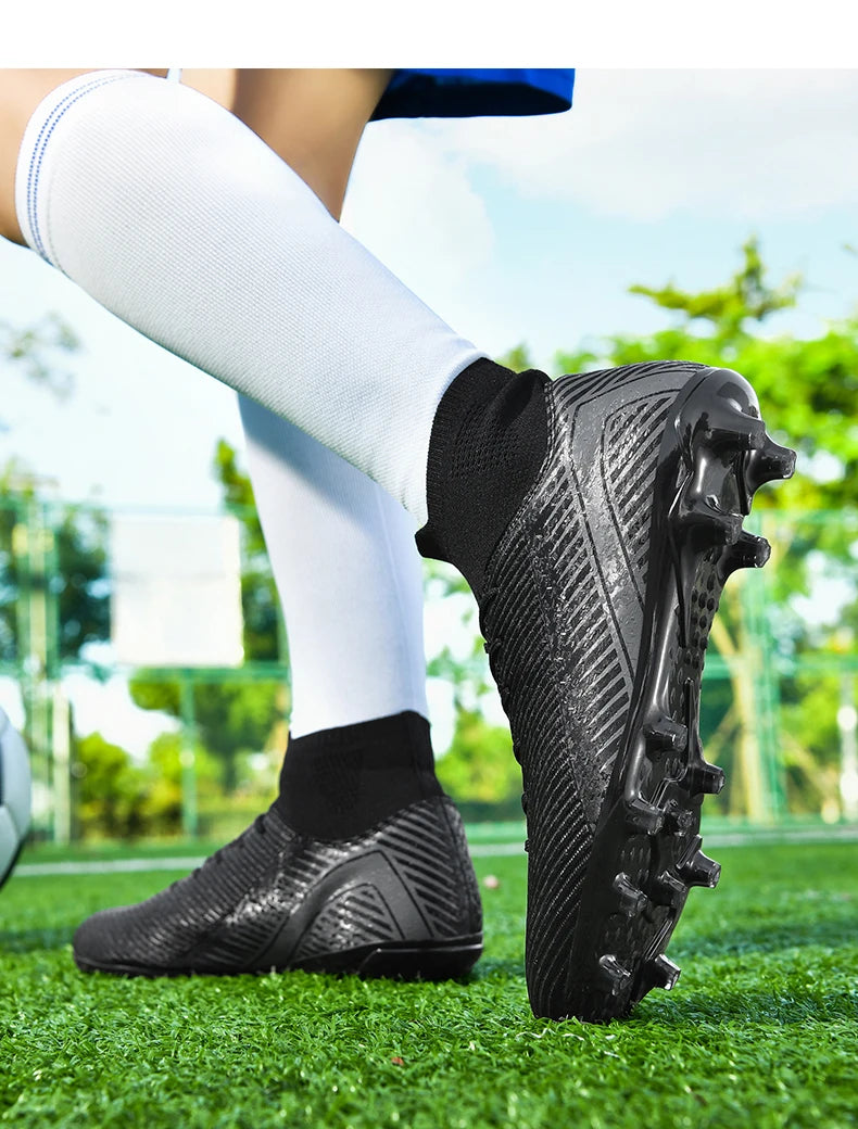 New Men Professional Soccer Shoes Non-slip Football Boots Unisex Breathable Futsal Sports New Cleats Drop Shipping Ultralight