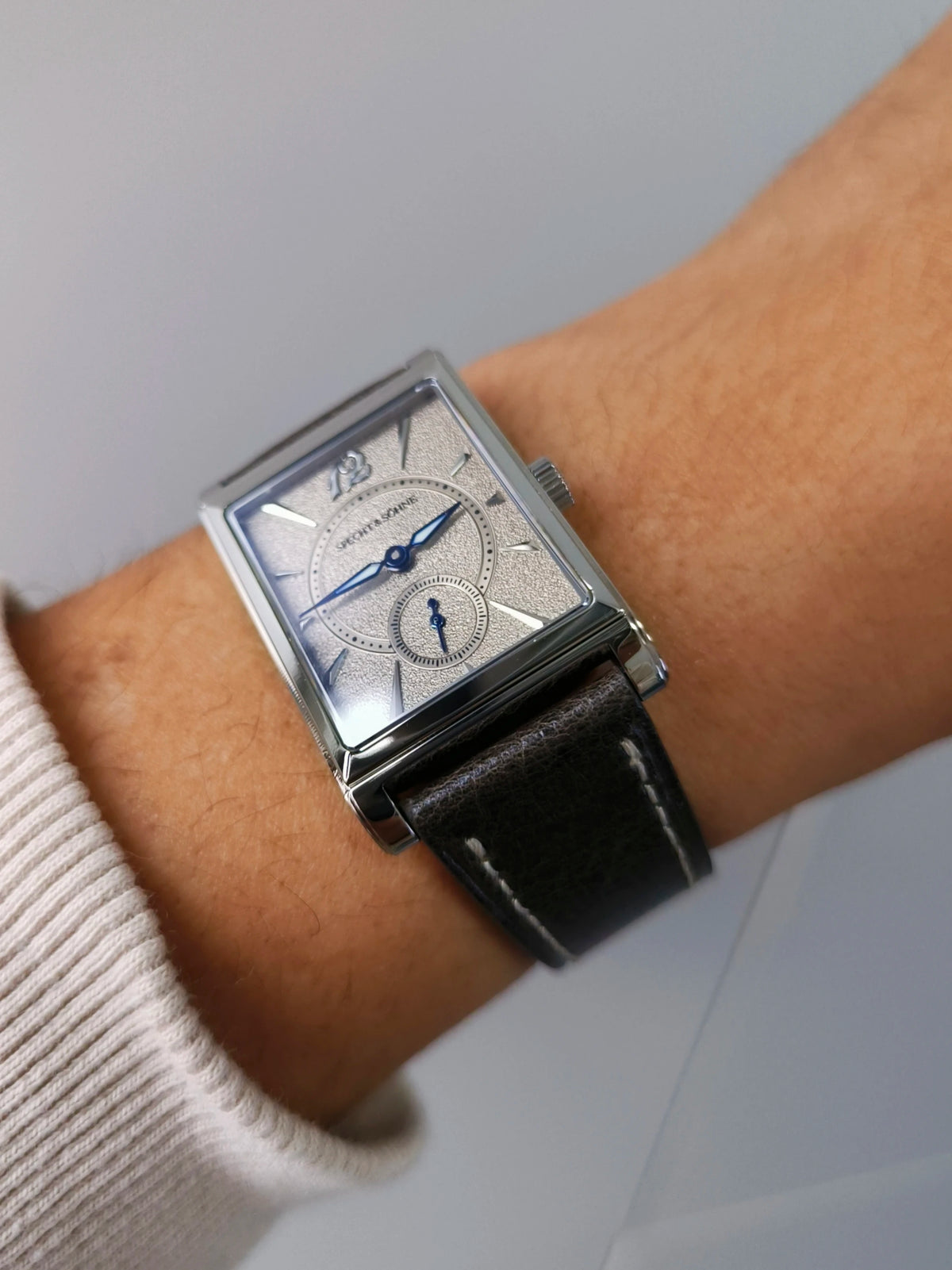 2026 Specht&Söhne Ultra Thin 7.5mm Rectangular Watch Japan Quartz Movt Small Seconds Sandblasted Dial Grey Leather Strap Watch
