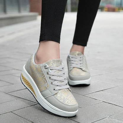 Women Leather Casual Sneakers Fashion Comfortable Platform Walking Shoes Wedge Moccasins Breathable Loafers Zapatos De Mujer