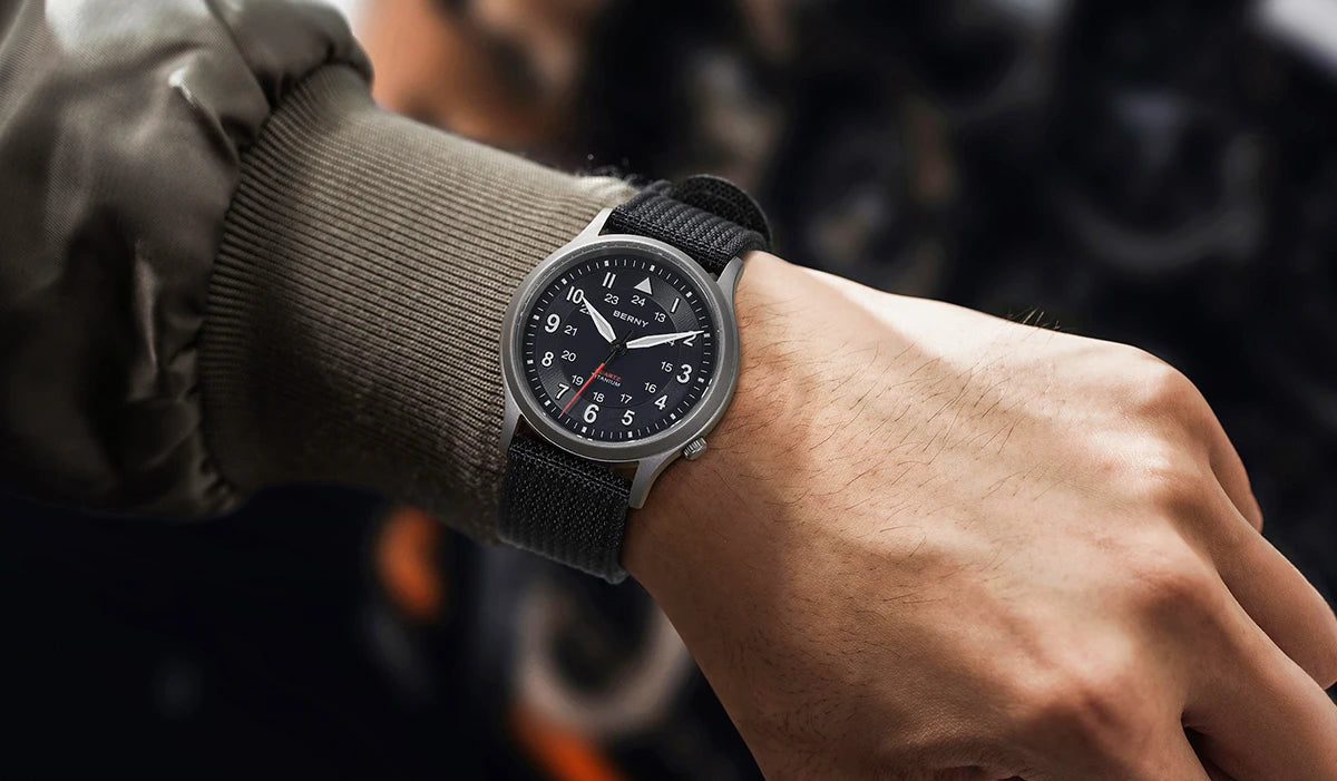 BERNY Titanium Watches for Men Classic Mens Field Watch Easy Read Outdoor Quartz Wristwatch Super Luminous Sapphire 5ATM