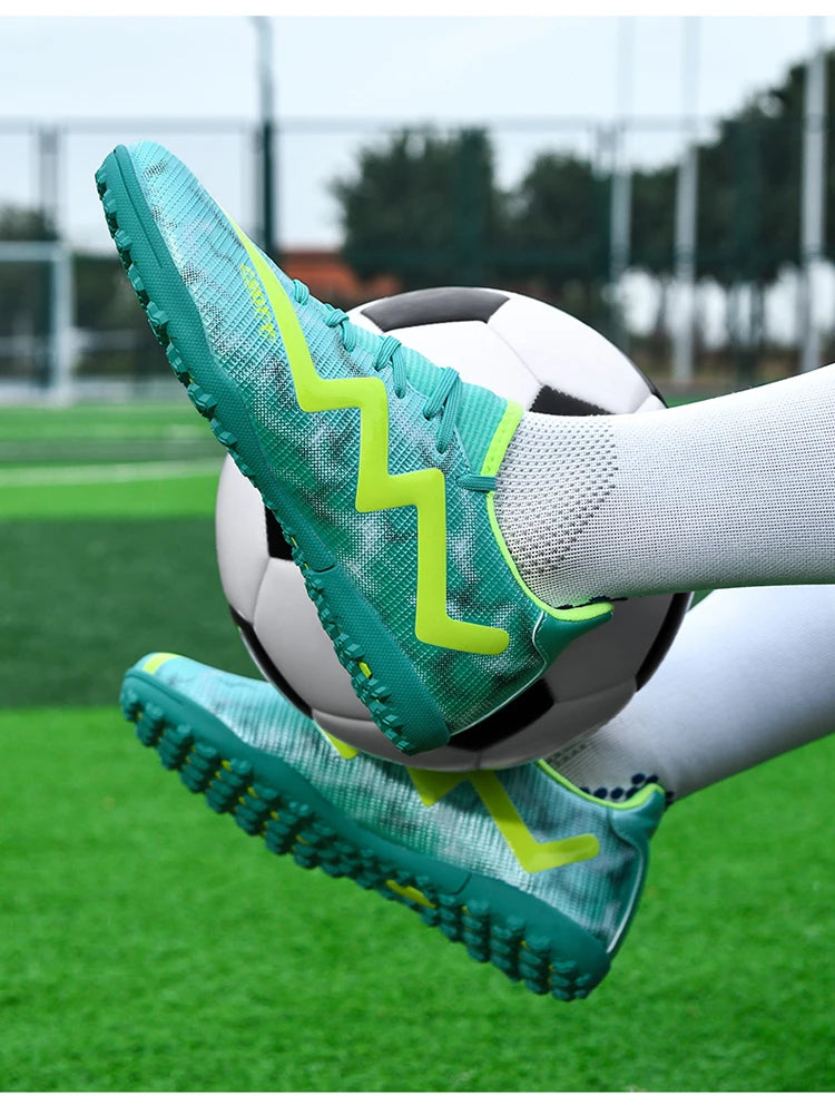 Mens Football Shoes Anti Slip Wear-resistant Grass Contest Training Youth Football Boots Light Five-a-side Soccer Shoes for Man