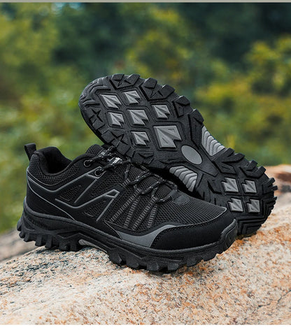 New Large Outdoor Mountaineering Shoes Men Spring and Autumn Mesh Breathable Sneaker Outdoor Travel Hiking Non slip Shoes