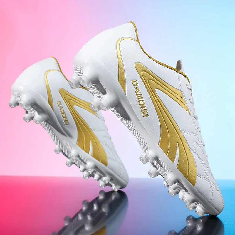 New Professional Men Soccer Shoes Adult Football Sneakers Indoor Futsal Ultralight Non-Slip Sport Wear-Resistant Footboot Boots
