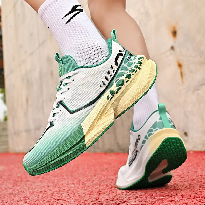Mens Sports Shoes New Marathon Casual Sports Lightweight Running Shoes Youth Comfortable Mesh Cushioning Outdoor Fitness Shoes
