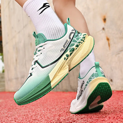Mens Sports Shoes New Marathon Casual Sports Lightweight Running Shoes Youth Comfortable Mesh Cushioning Outdoor Fitness Shoes