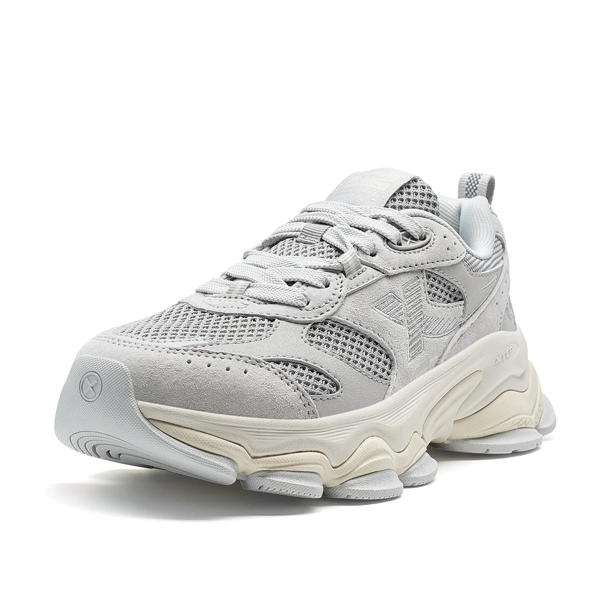 Xtep Chinoiserie Casual Shoes Female 2025 Spring Increase Thick Sole Sports Shoes Outdoor Vintage Fashion Sneakers 875118320006
