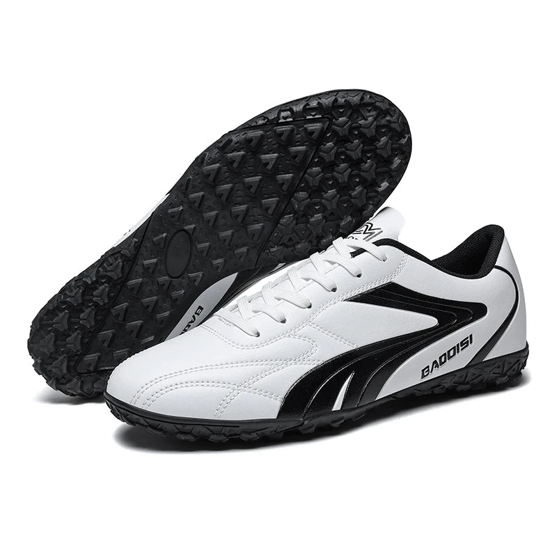 New Professional Men Soccer Shoes Adult Football Sneakers Indoor Futsal Ultralight Non-Slip Sport Wear-Resistant Footboot Boots