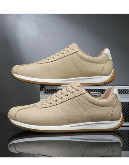 Leisure Running Summer Fashion Anti Slip Mountaineering PU Leather Sports Shoes Tennis Trend  Hot Selling Men White Flat Shoes