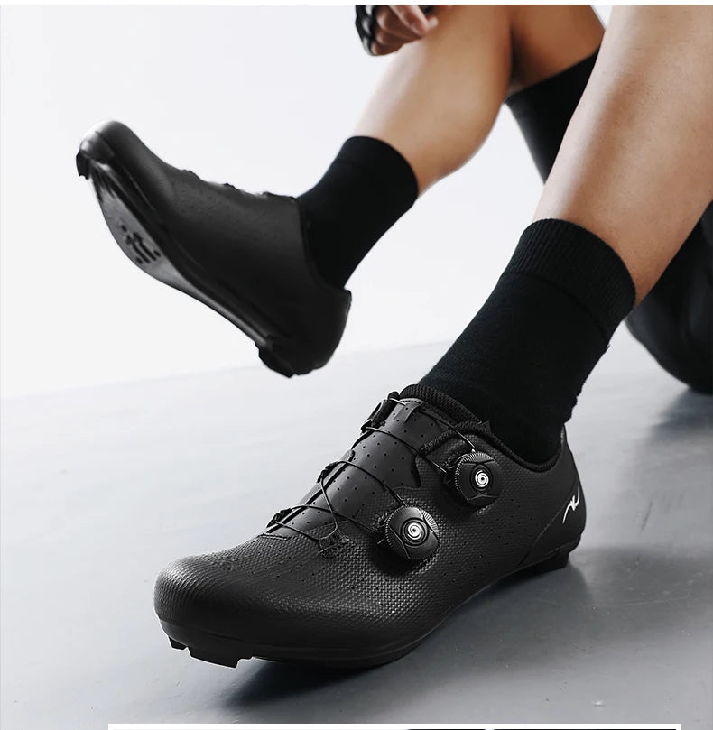 Competition Cycling Sports Shoes Road Bicycle Shoes Unisex Breathable Sports Cycling Shoes Self-locking Racing Bicycle Shoes